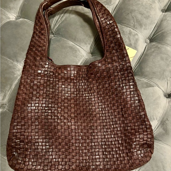 Beautifully Uniquely crafted 100% Leather Bag NWT - Picture 4 of 6